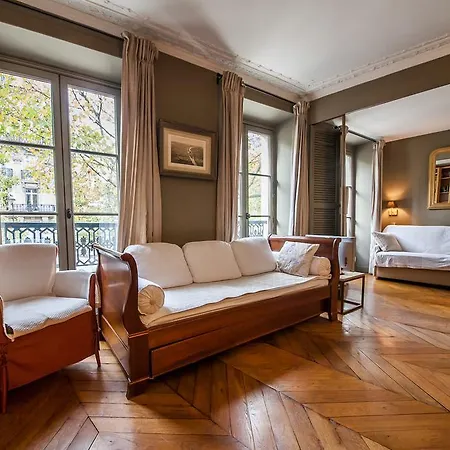 Апартаменты Studio Luxembourg Park Париж