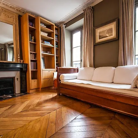Apartment Studio Luxembourg Park